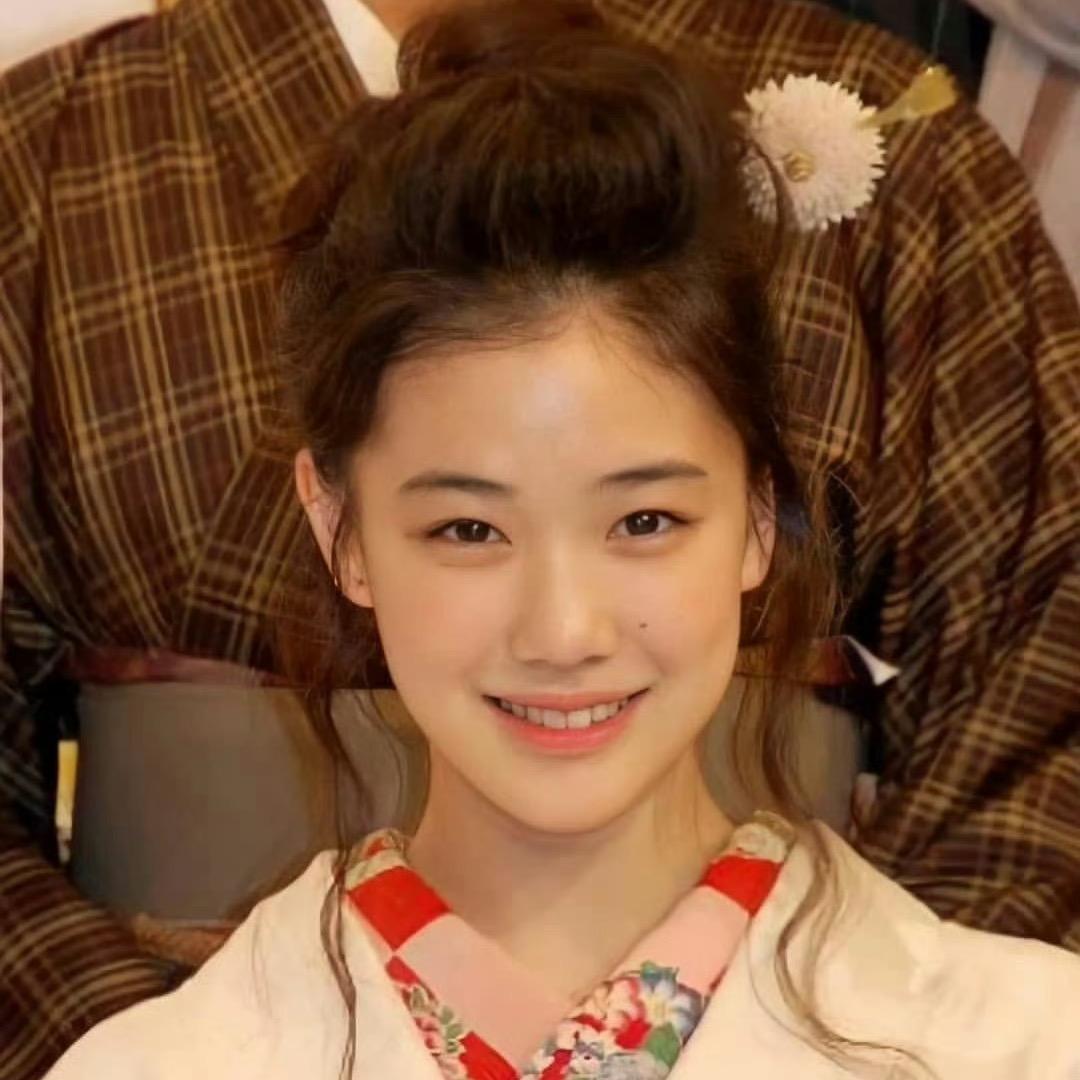 18岁还在幻想早恋