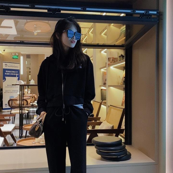 深圳南油米朵服装店个体店