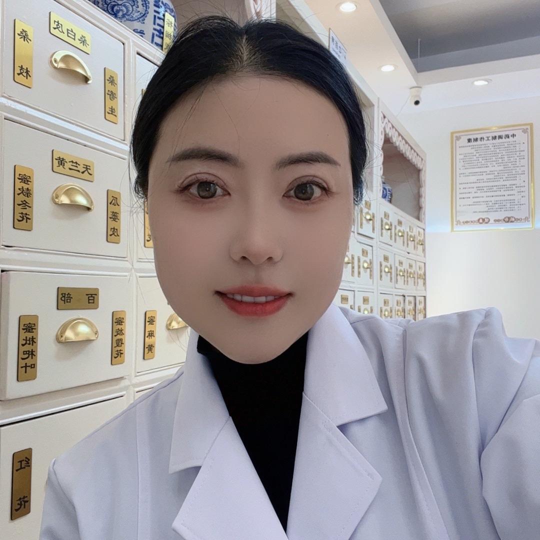 💋护士菲菲🌹（想要你的偏爱和例外）