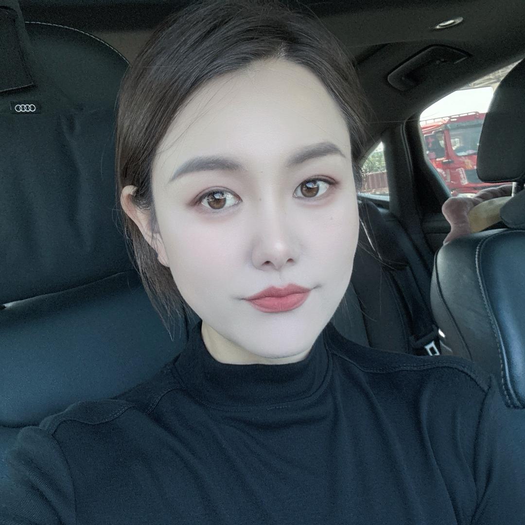 李小里