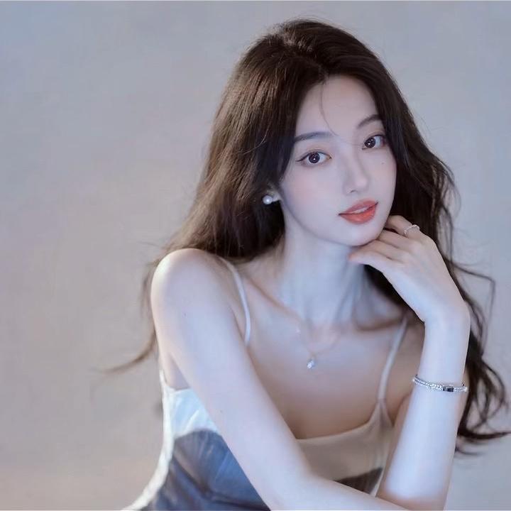 Nana_玲珑内衣品牌集合店