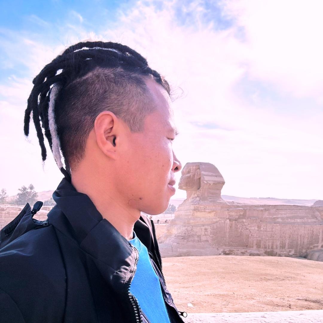 专业扛楼的旅行家（辉）
