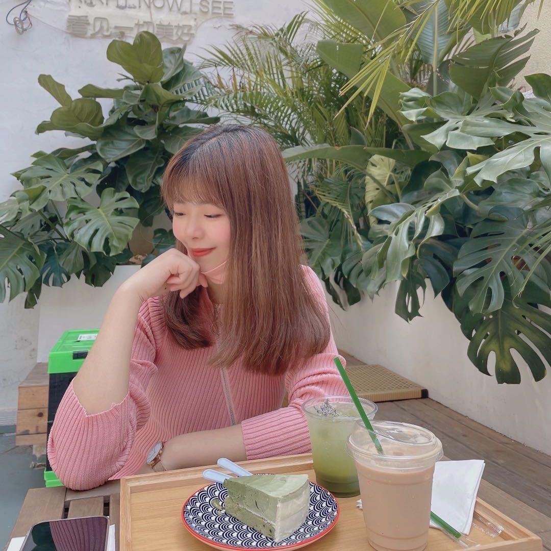 94👧