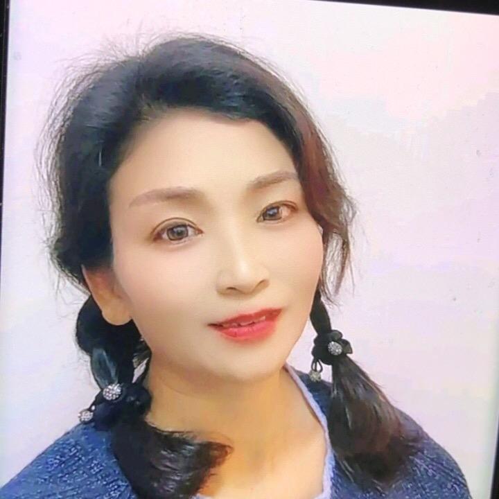 八姐，上午8:20开播