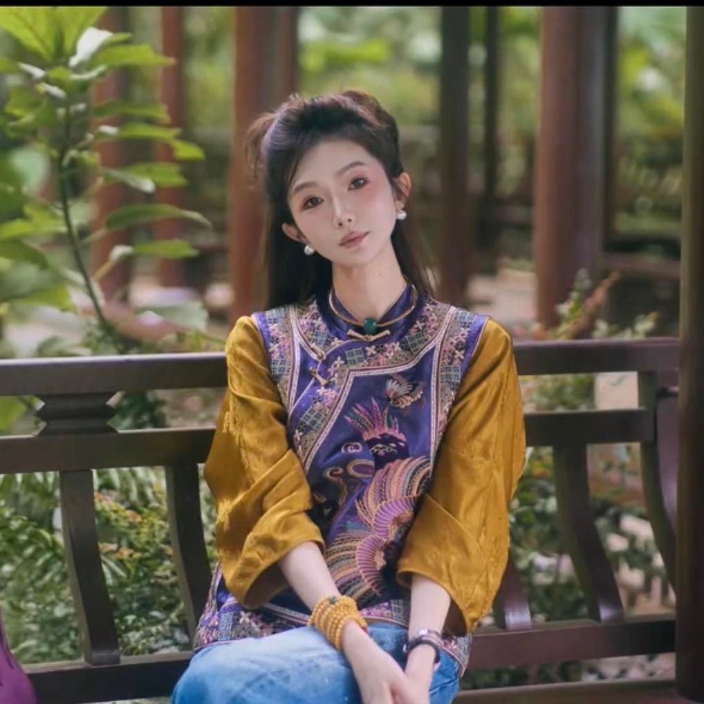 yiyi吖（艺艺吖的朋友圈）