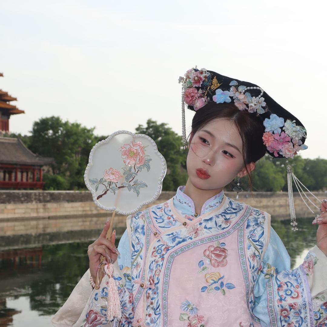 Starry罗格格（见过汪苏泷版）