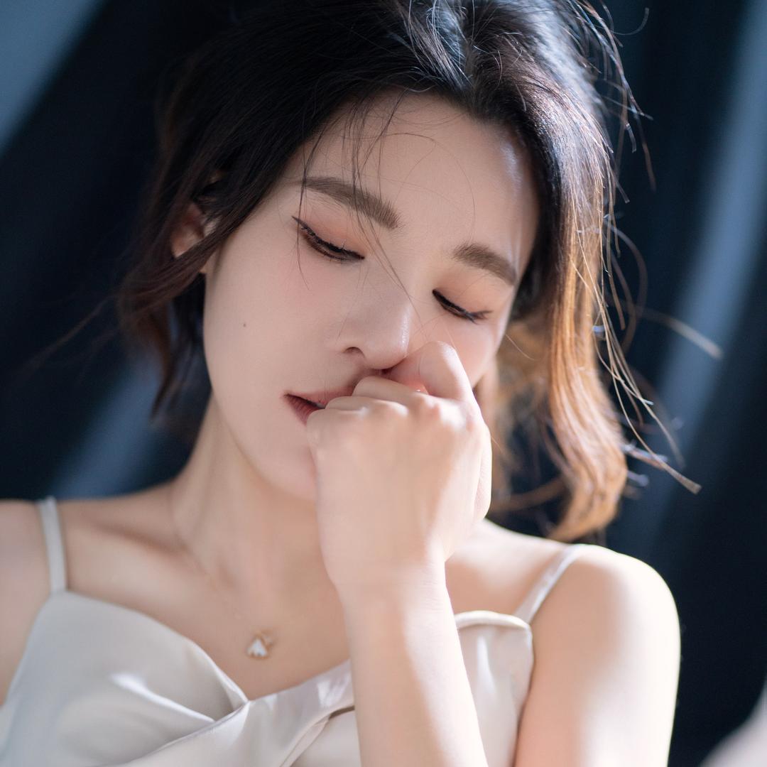 ℳঞ ໌້ᮨ清醒ღ᭄