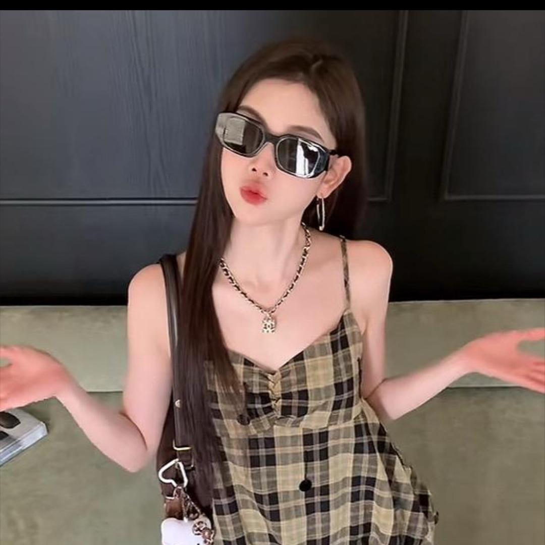 赵小小（精致穿搭）