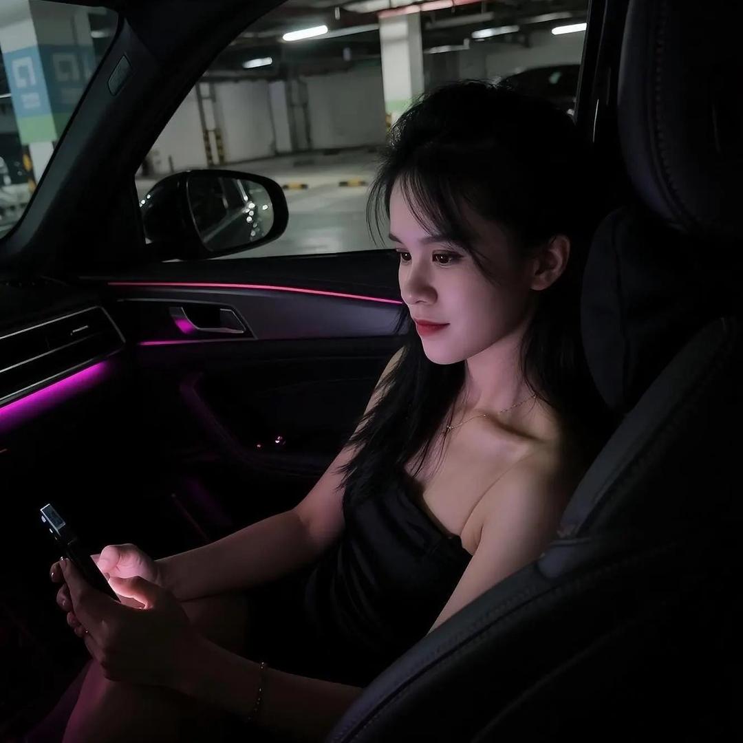 田东楚山牛炒饭铺小姐姐