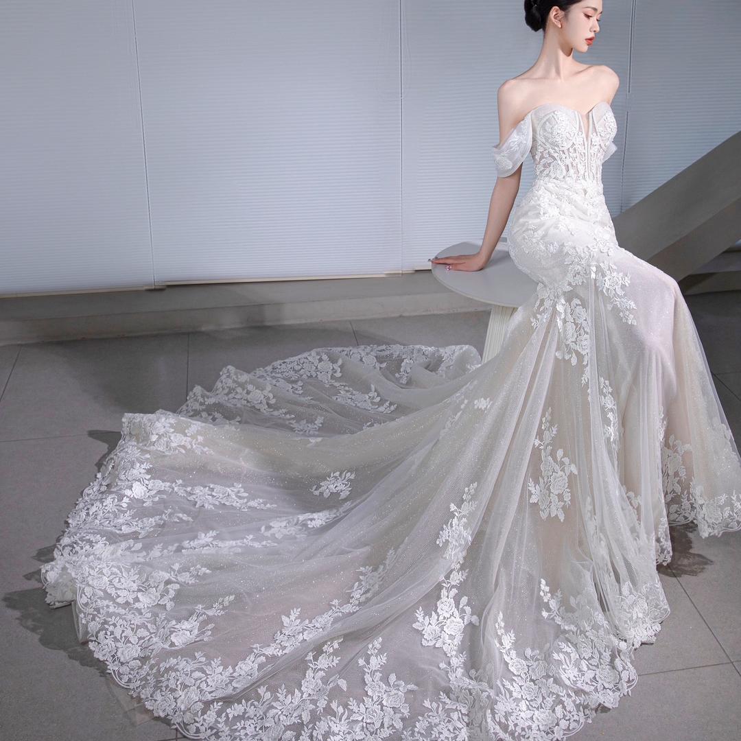 熹白婚纱礼服馆