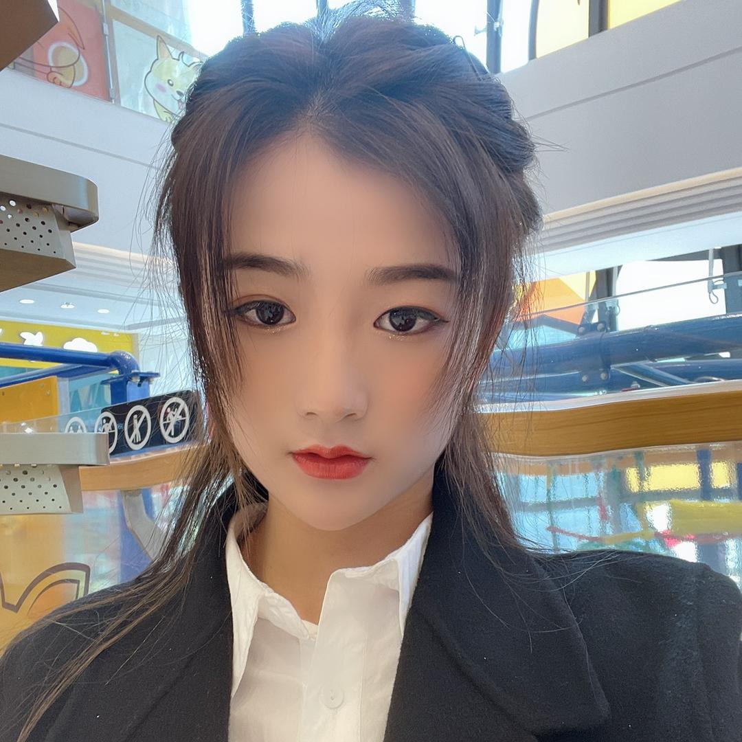 李小妮妮