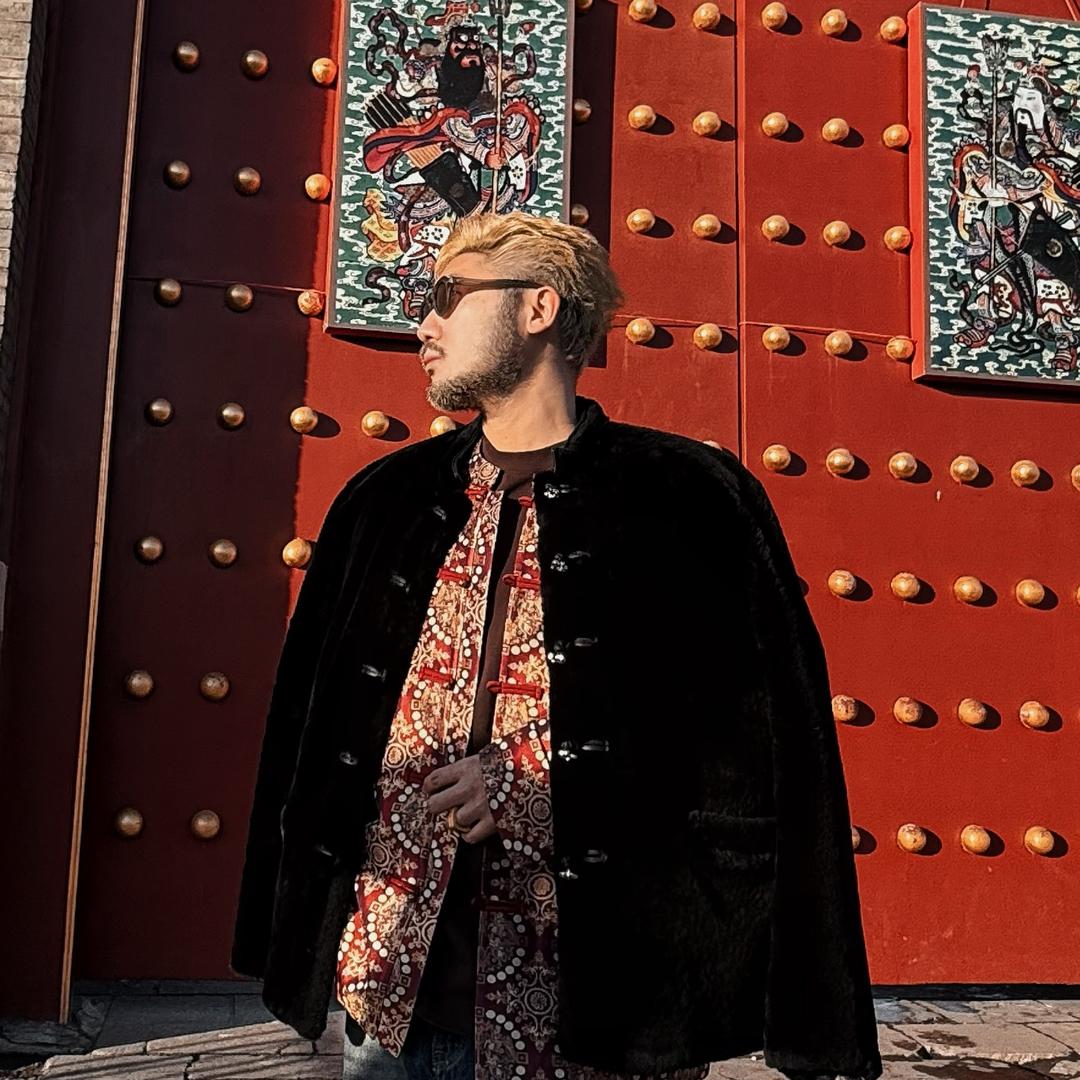 小杨和老赵的集閤店