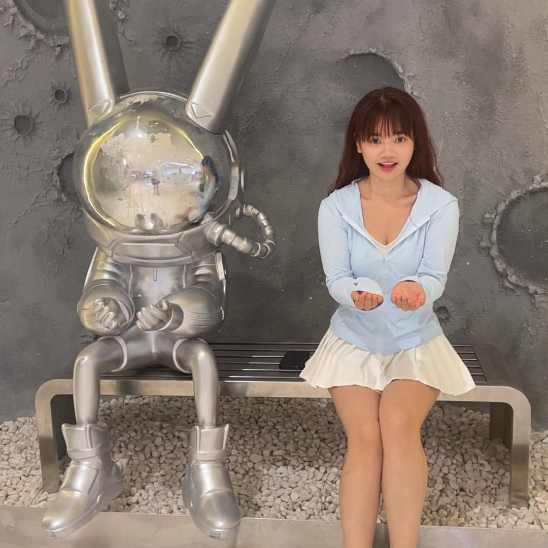 劉刘oni🌷⁴ ¹⁵