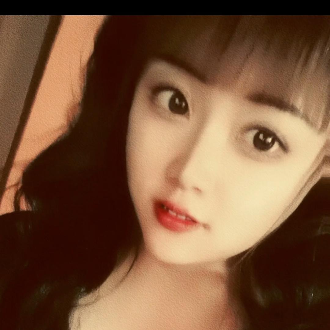 调皮小妞妞