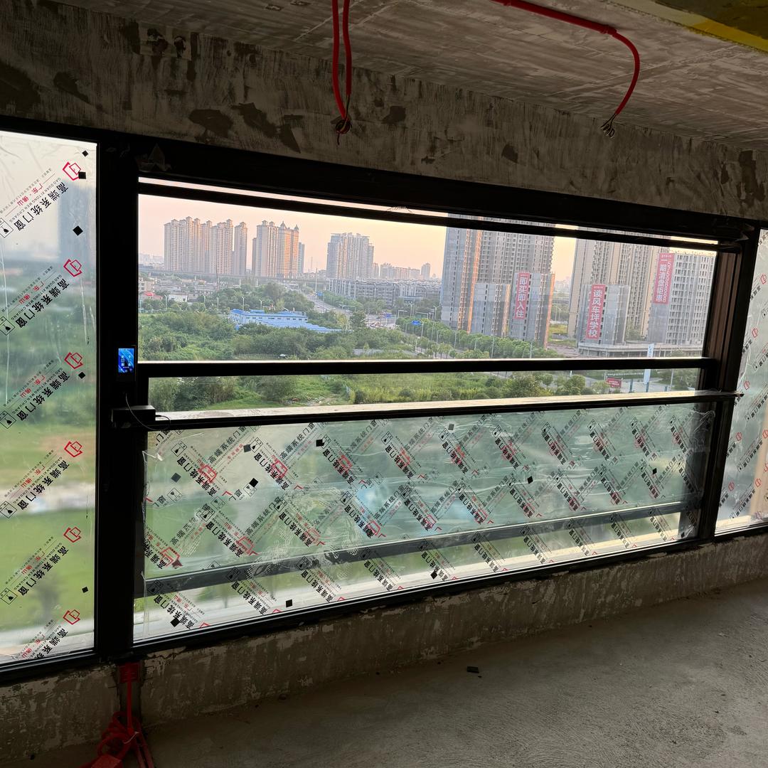 湘潭罗澜墨瑟门窗小王