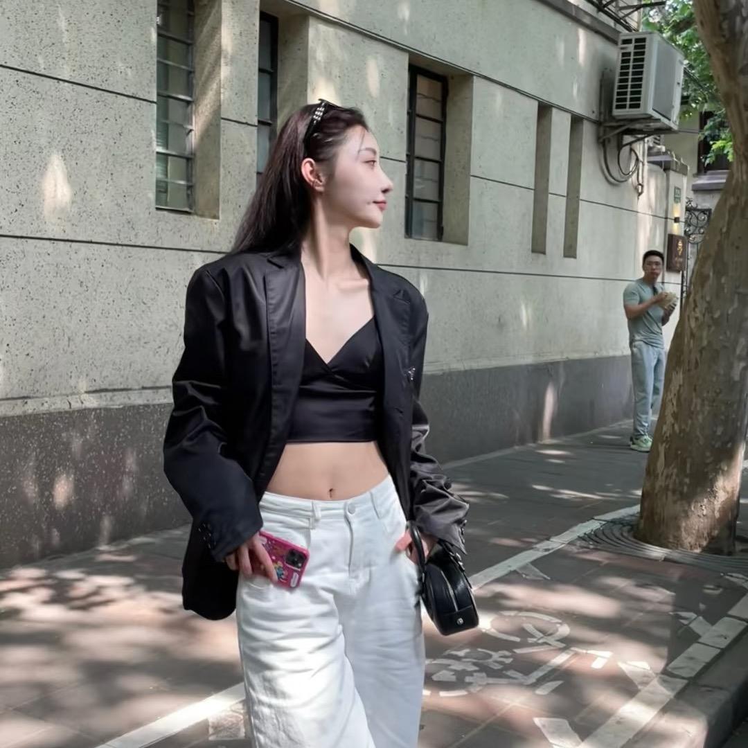 迪迪ya家的私服