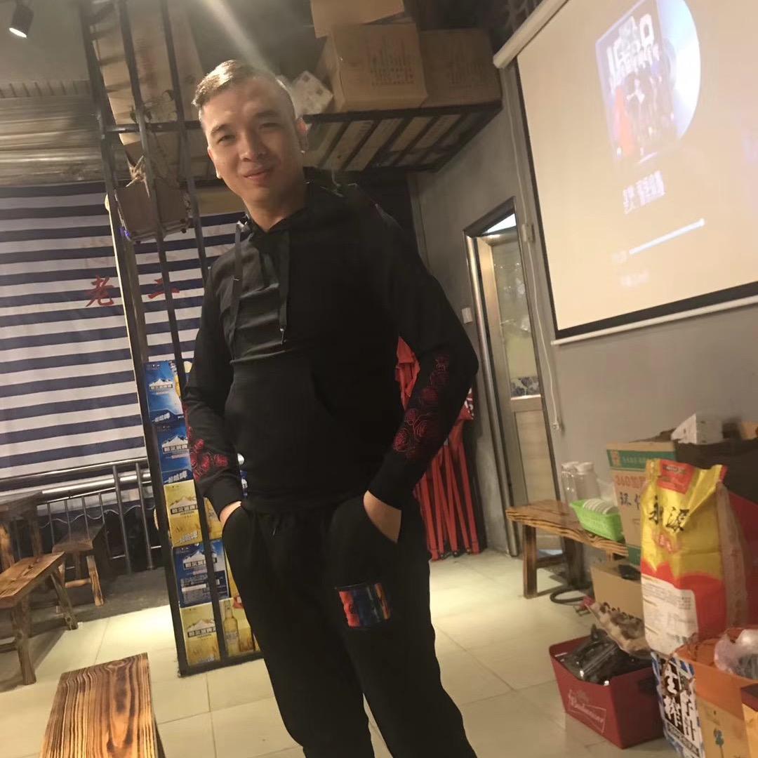 六少😎