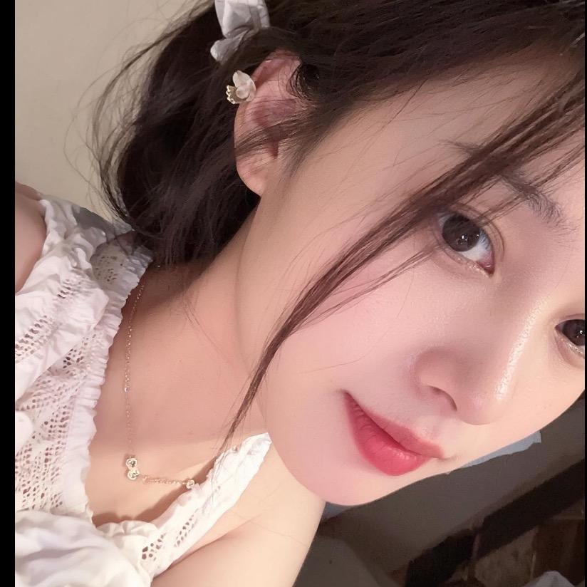 中意李吖