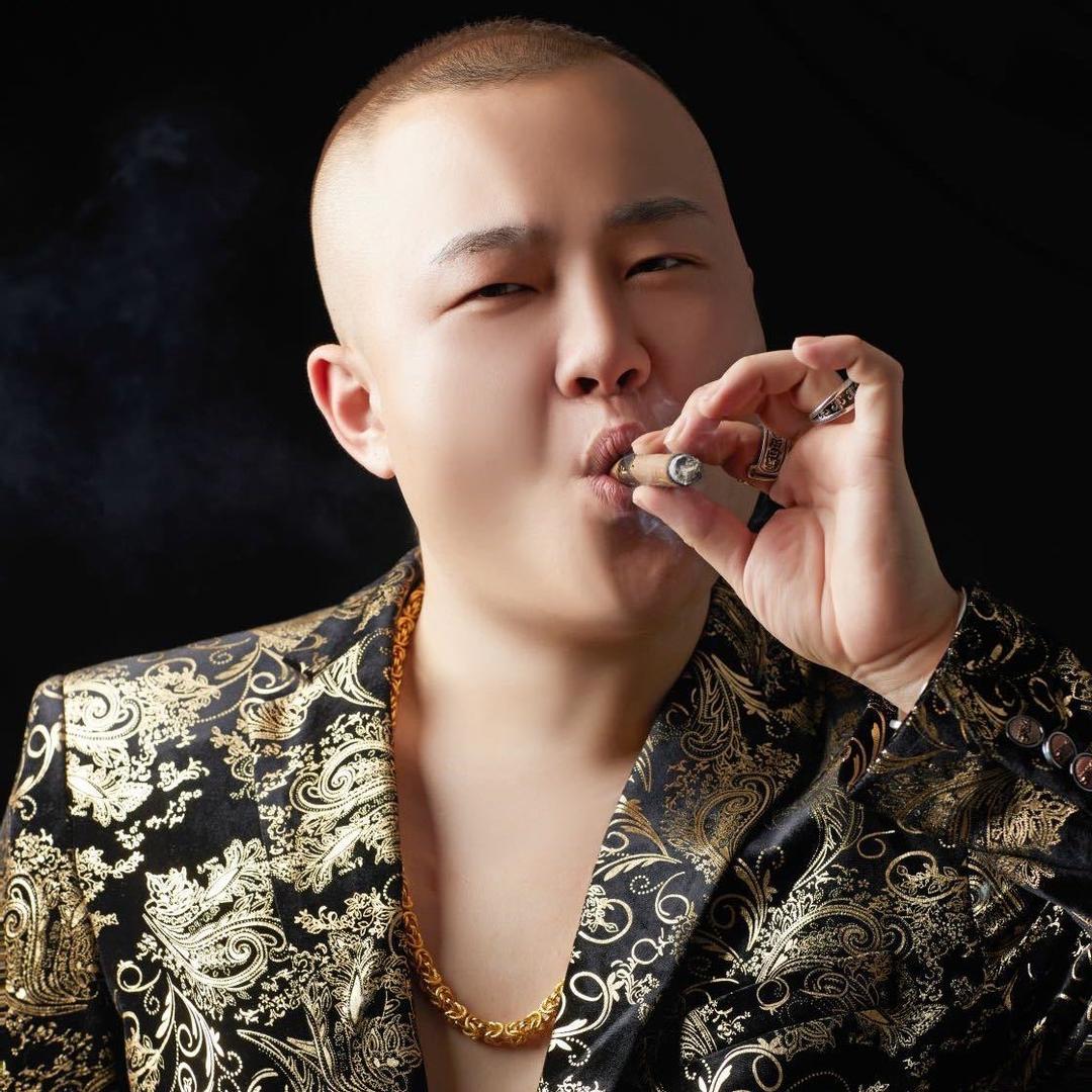 二鹏先生（洋羊🐑10月7日晚8点周年庆
