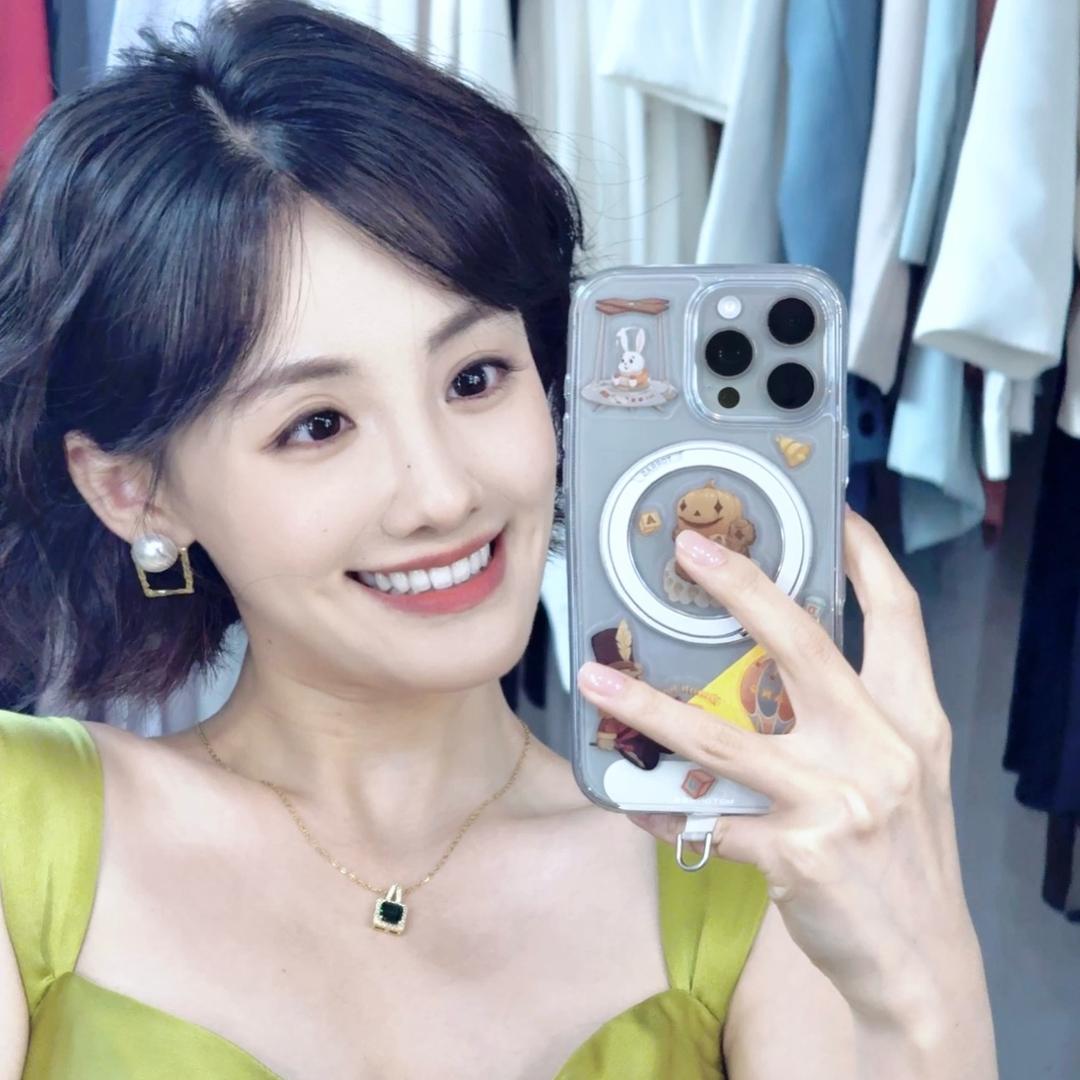 顾佳菡🌻