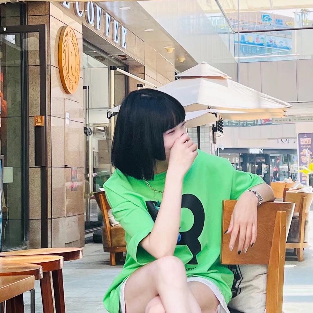 ᥫᩣ。。張蓉🙃