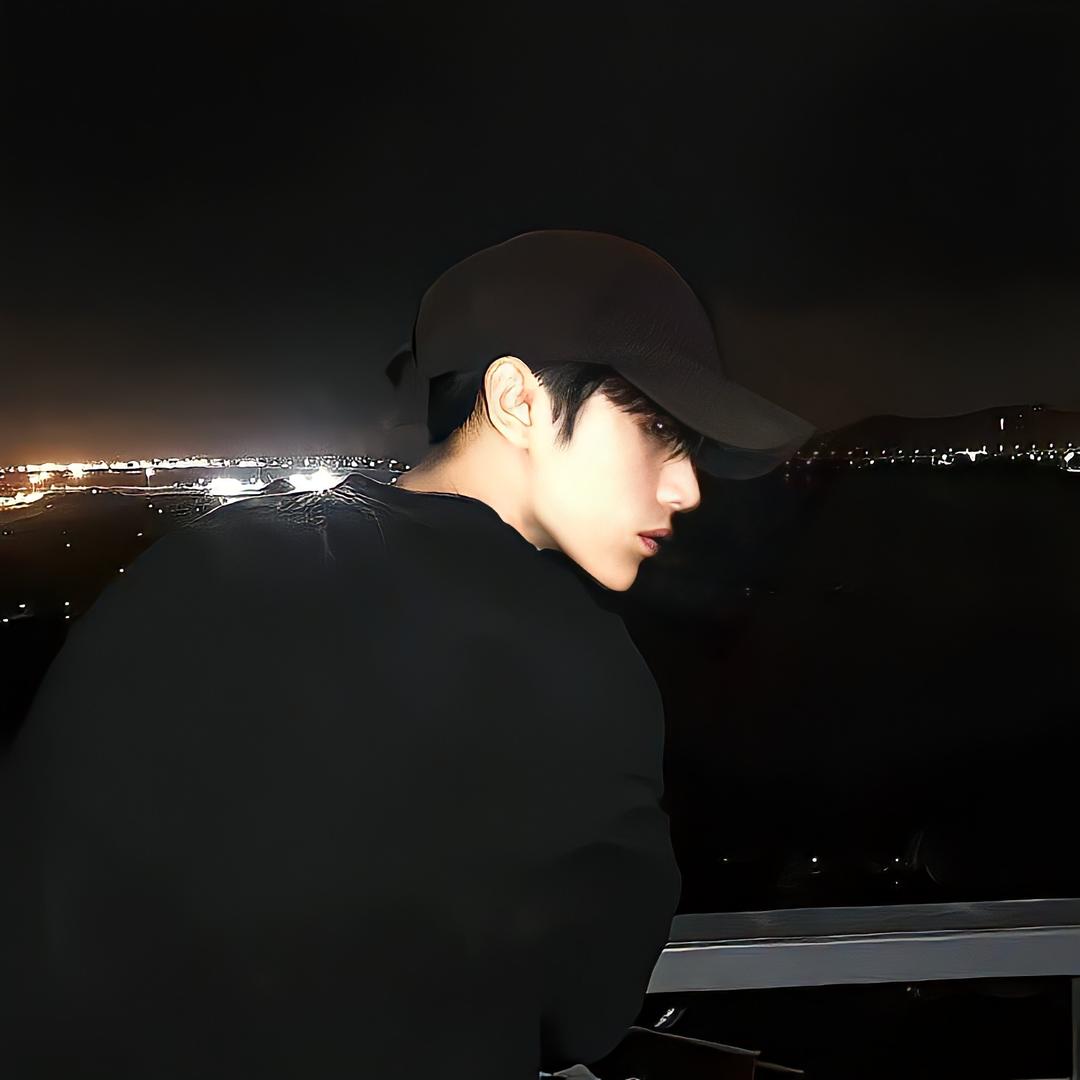 阿鱼呀ayy