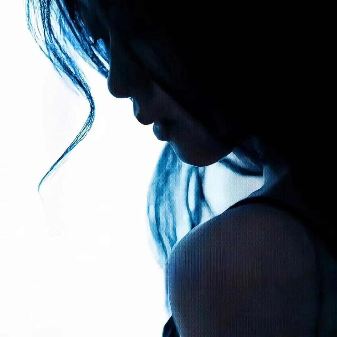 好冷