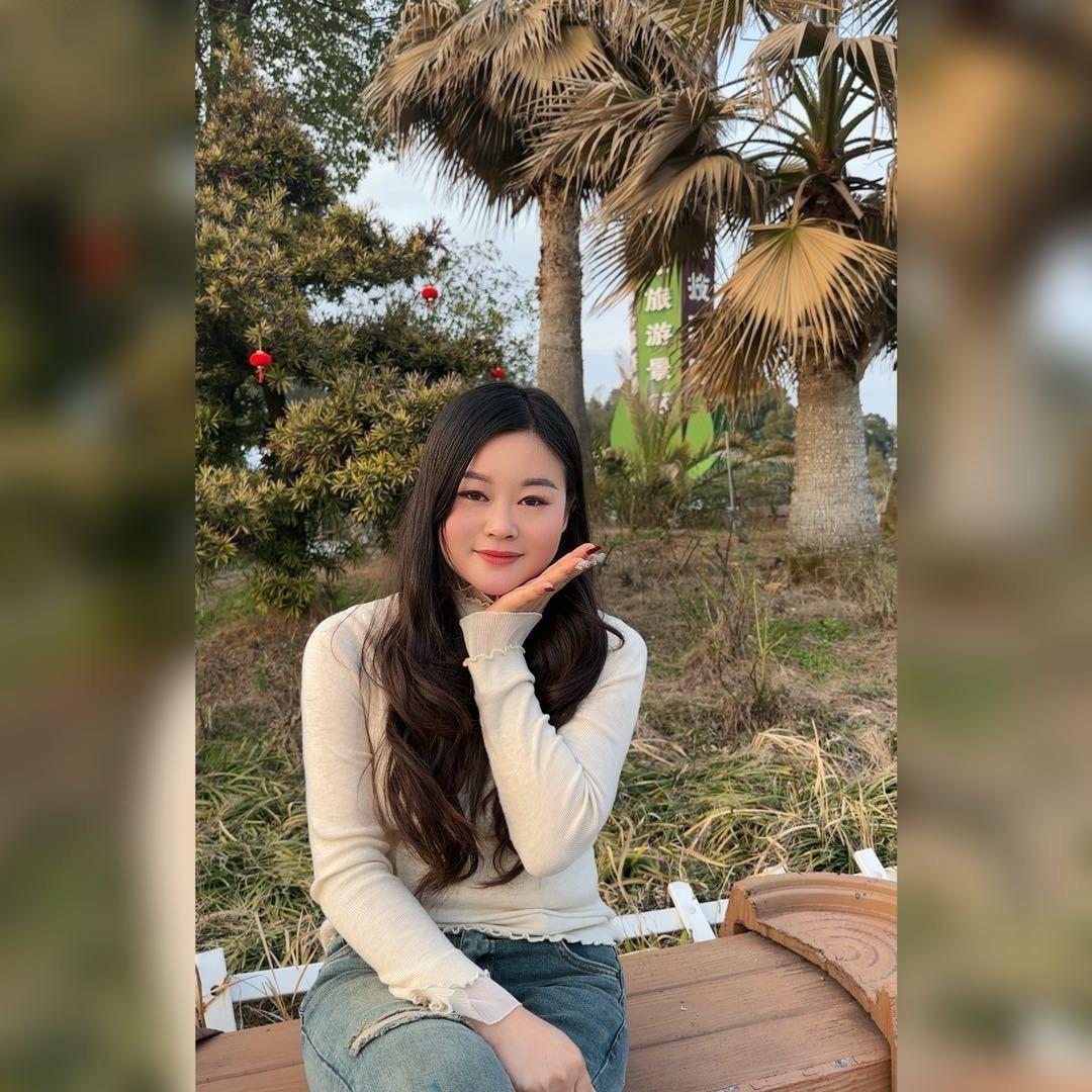 万载三兴浏阳河家居工厂店（郑）