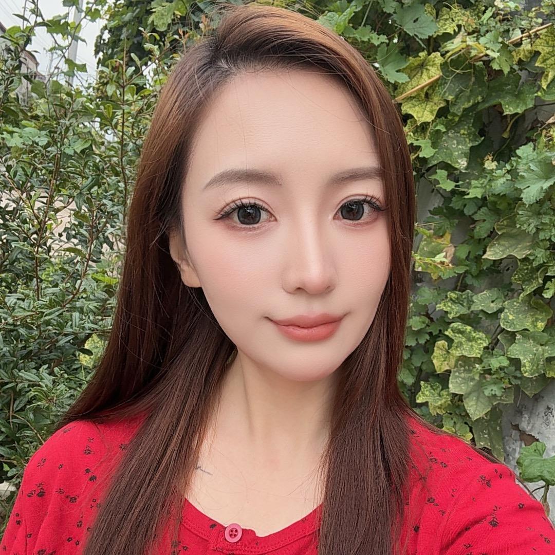 妞妞有点高