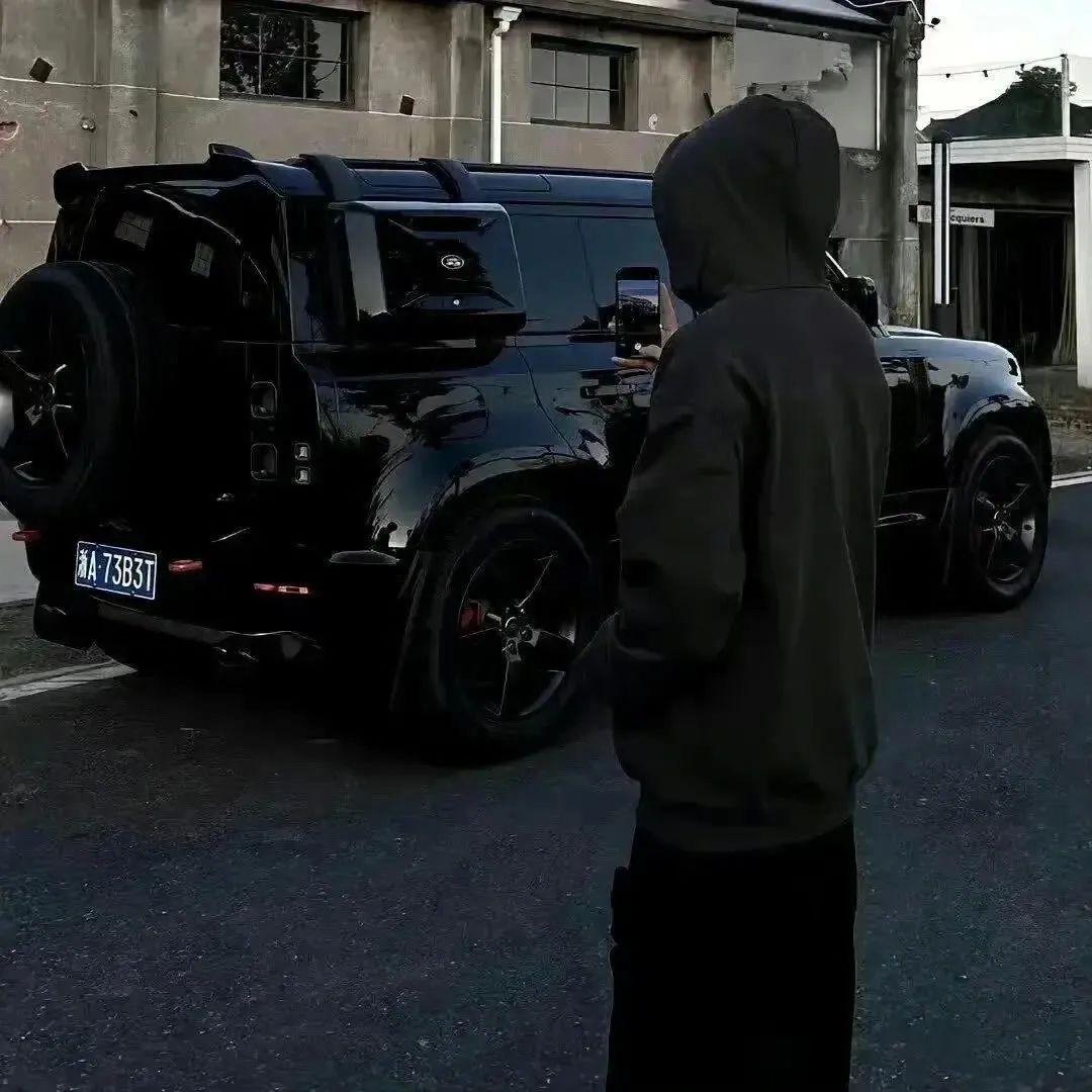 开迈腾的小七