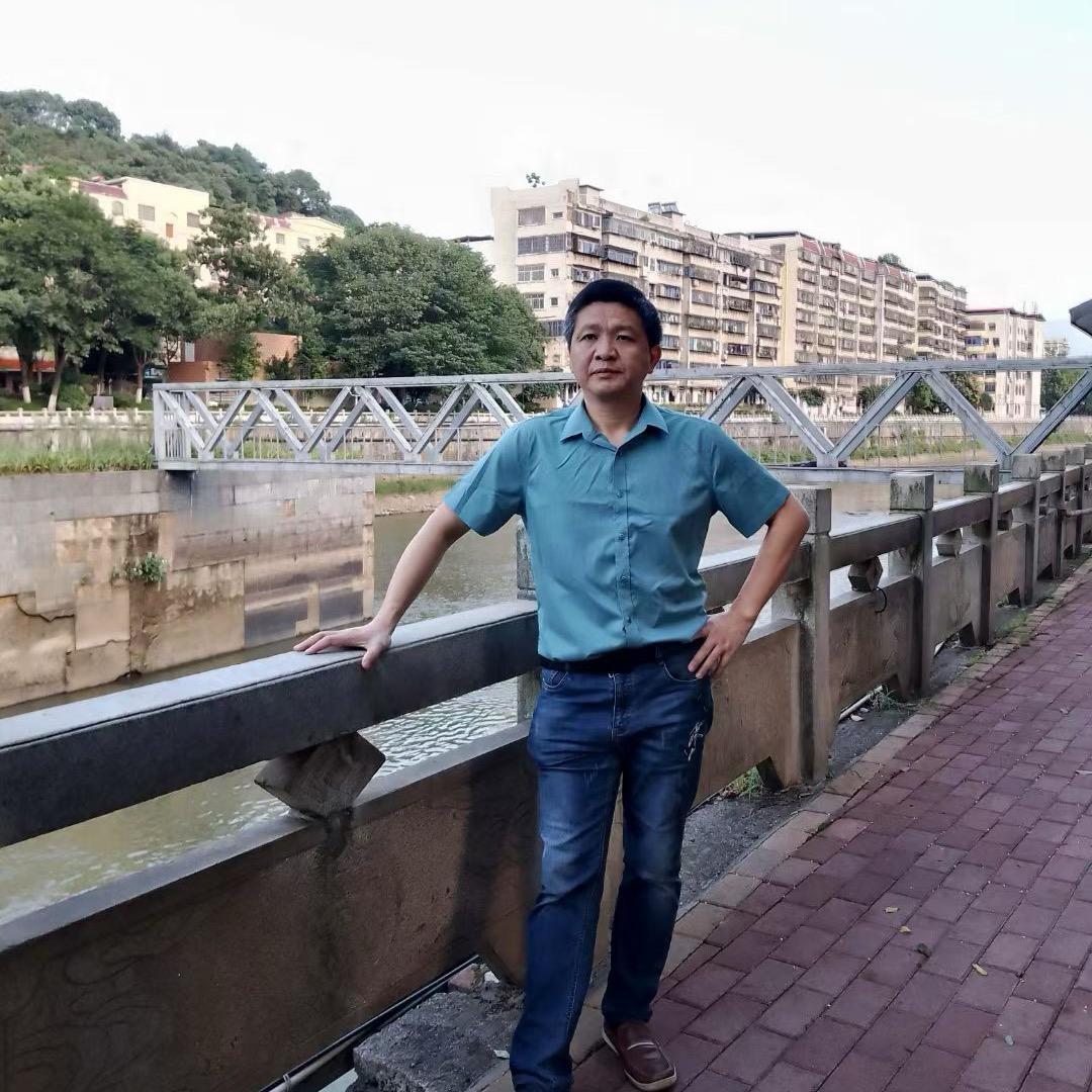 陈友训