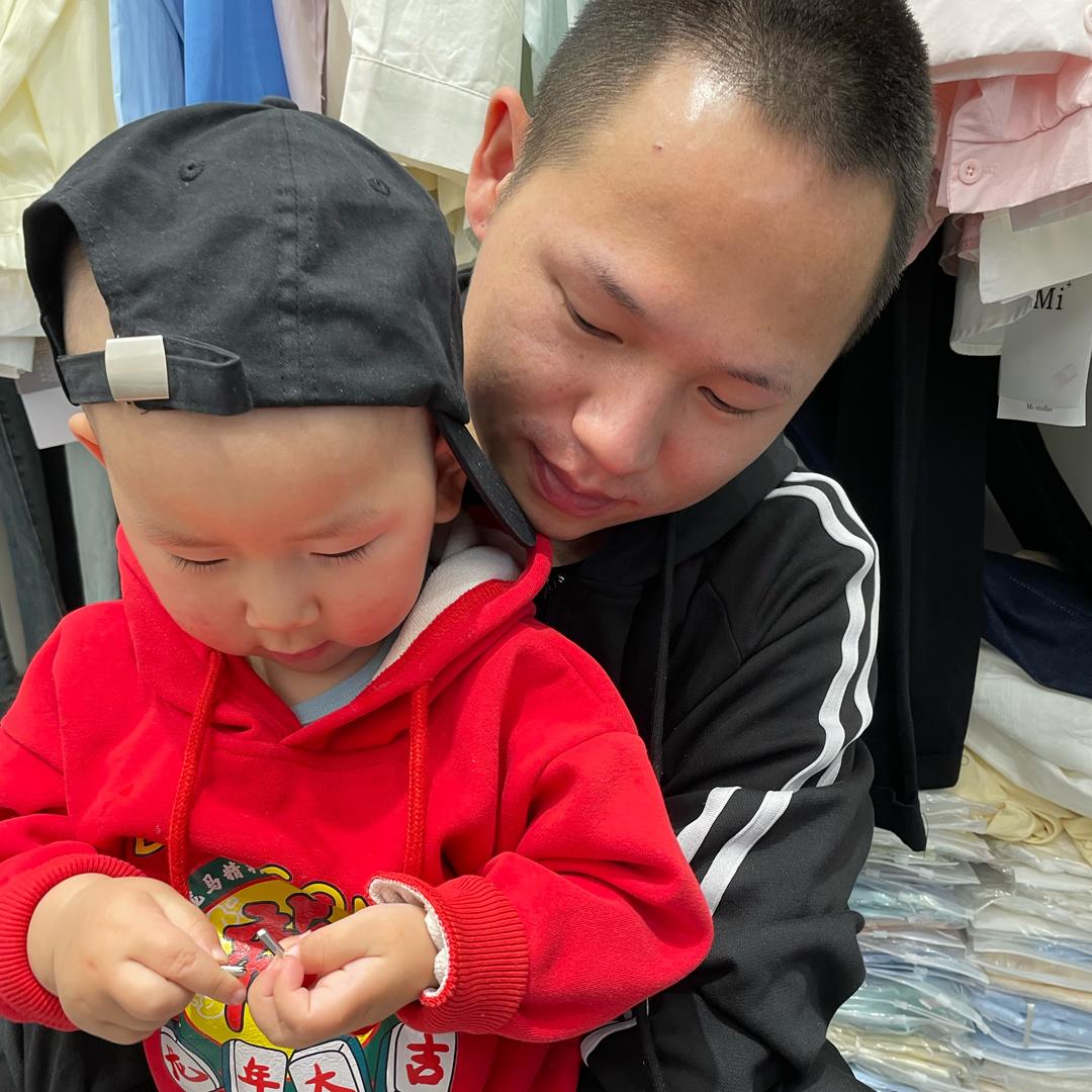 小周爱吃辣