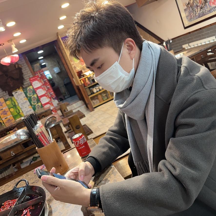 赵云77（在俄罗斯）