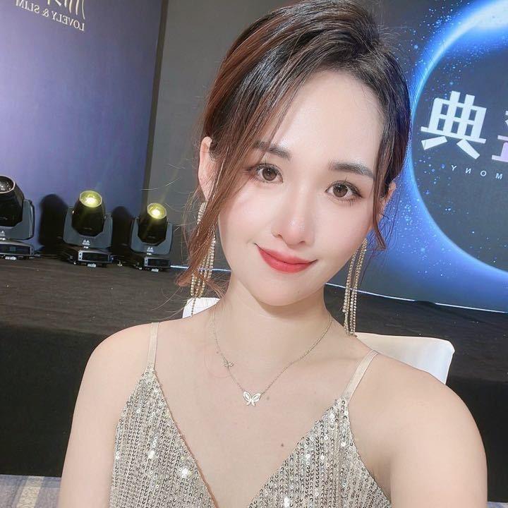 @晓苹