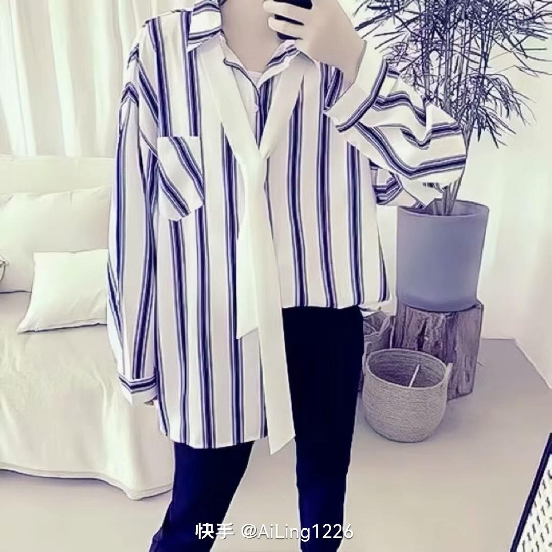 阿    龙