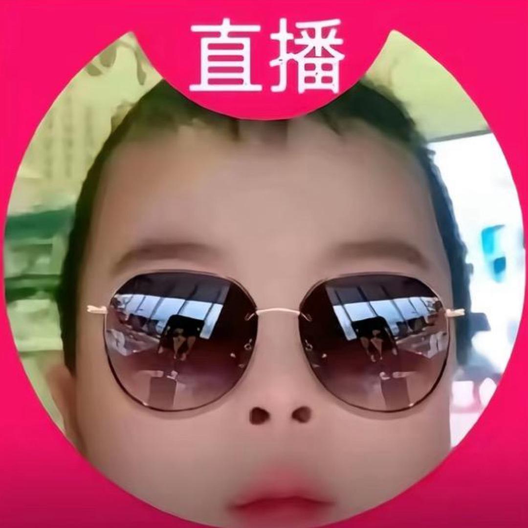 喜欢点赞丑的.           🪳