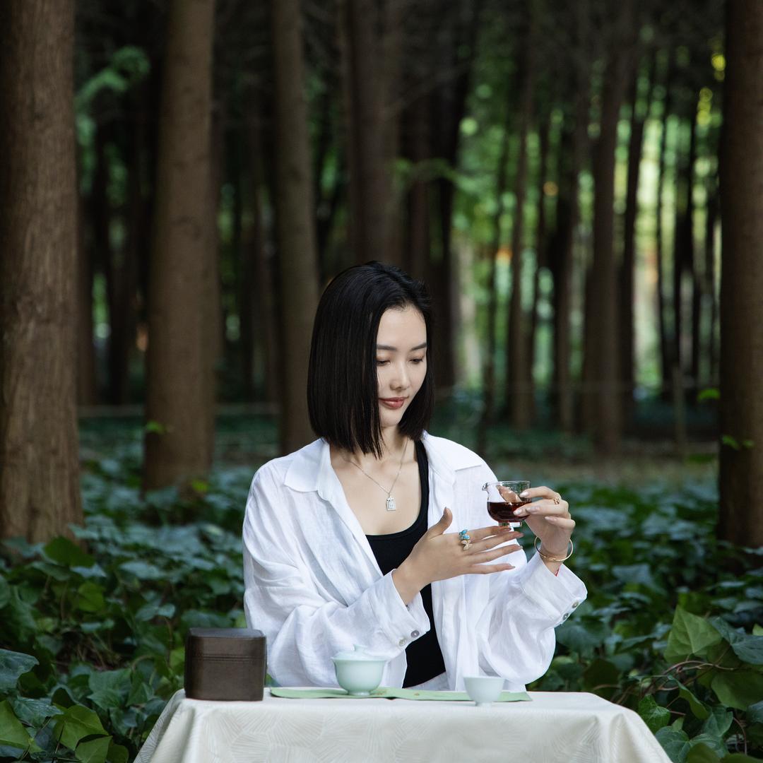 律雅