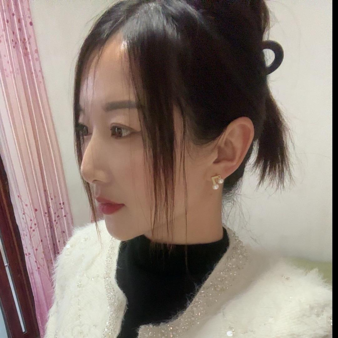 努力版刘小姐