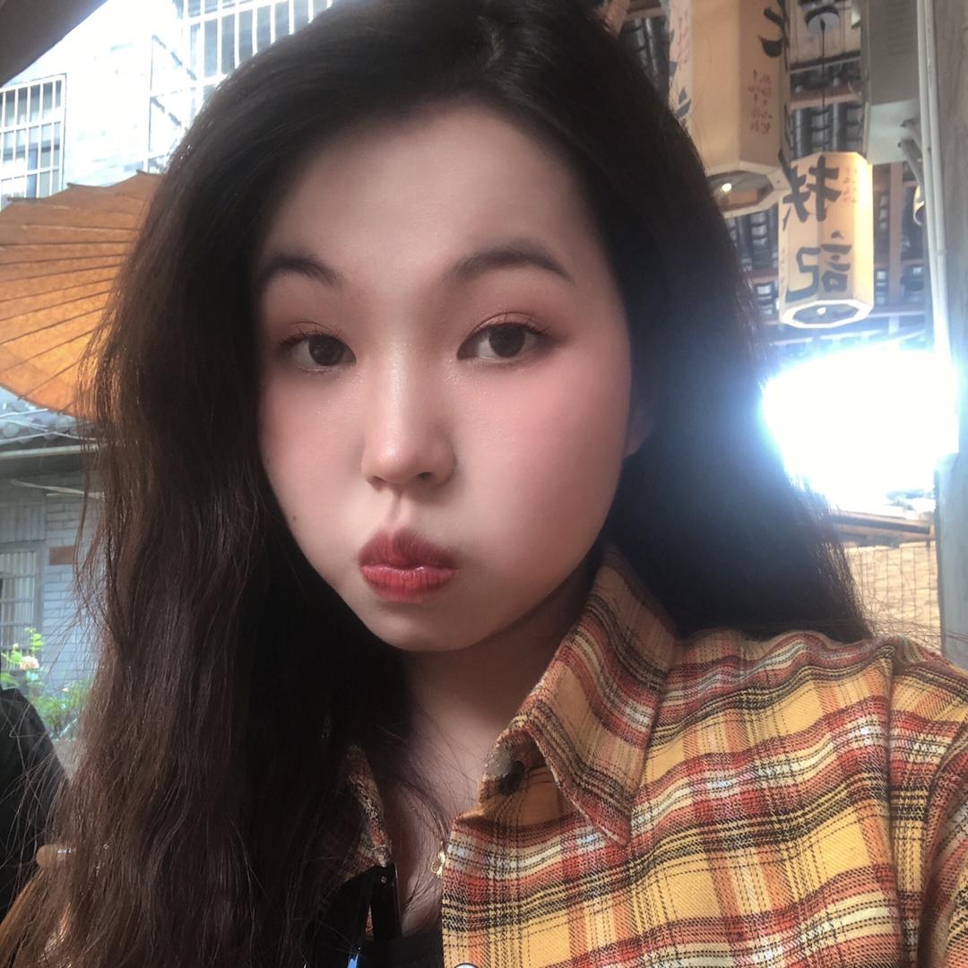 🌸Hong