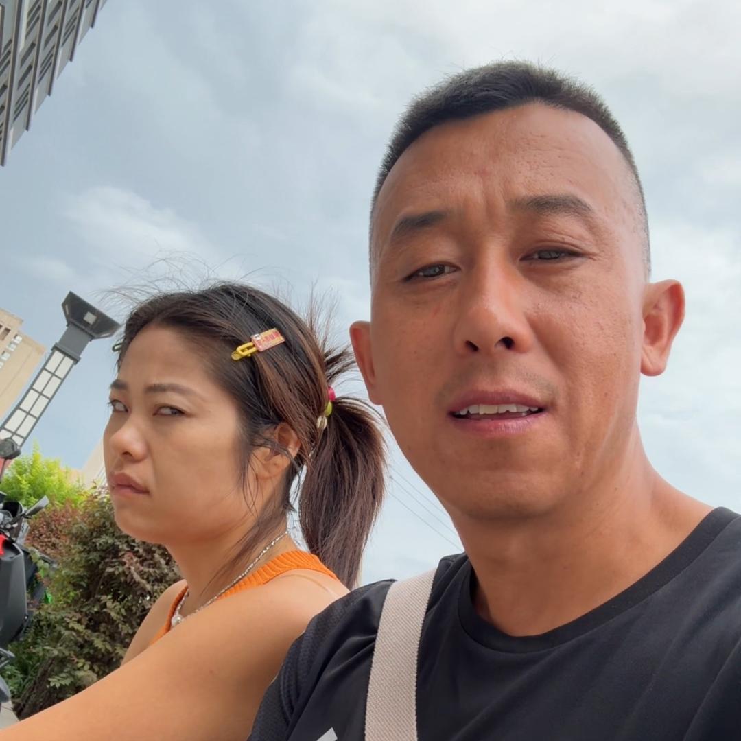 贺百万