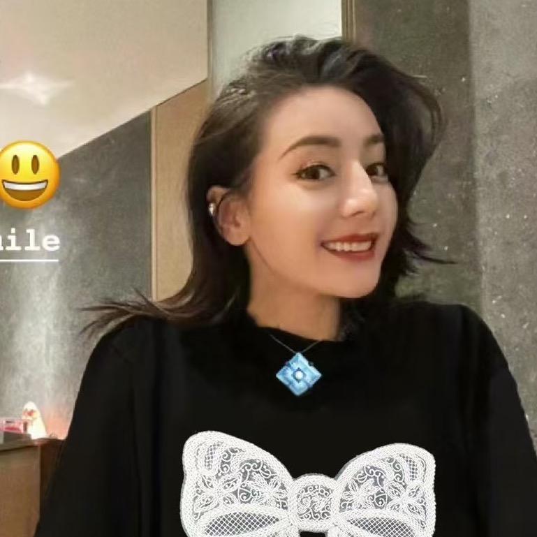 叶子私服