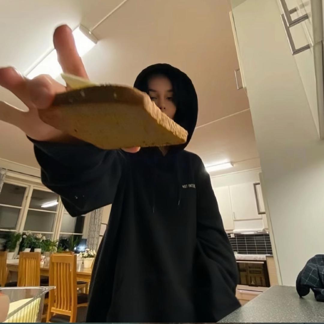 好惨一女的