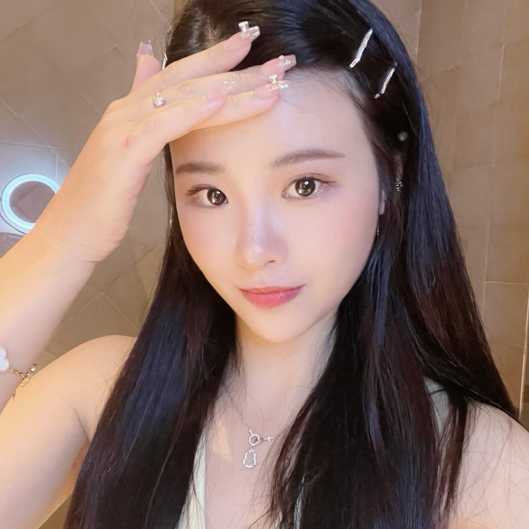 腿叔蜘蛛俱乐部