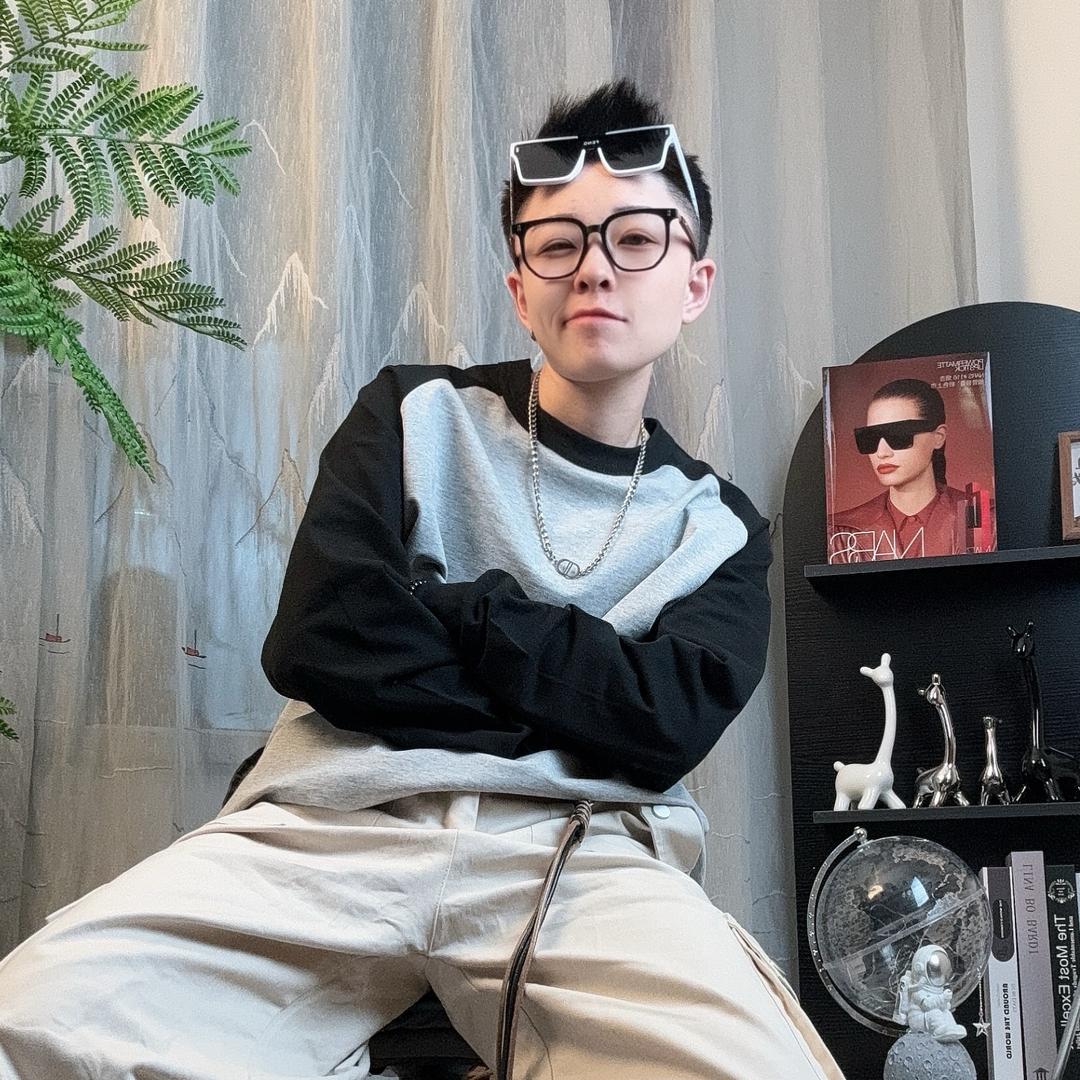 🌈老徐穿点啥呢