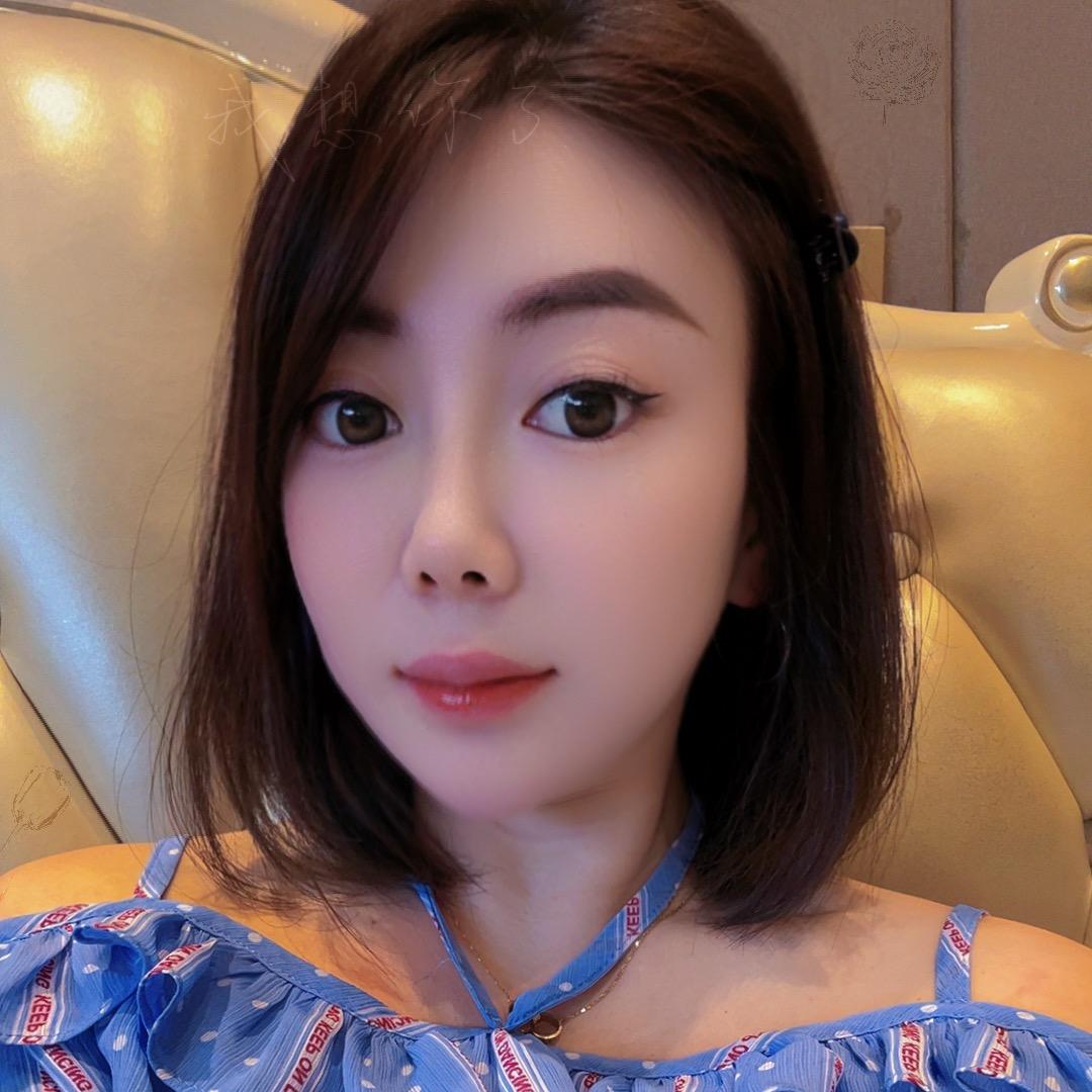 💋爱笑的女孩👧🦷
