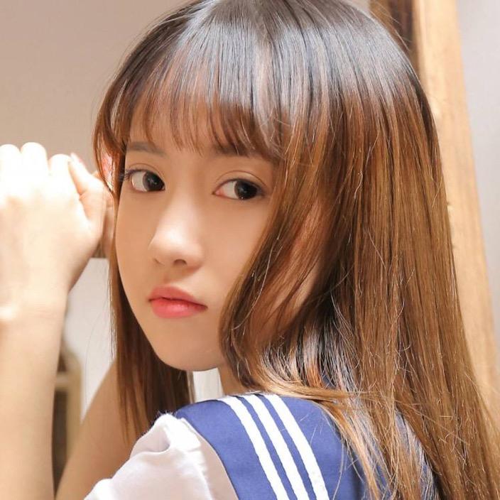 ❤️爱自拍的小小🐷