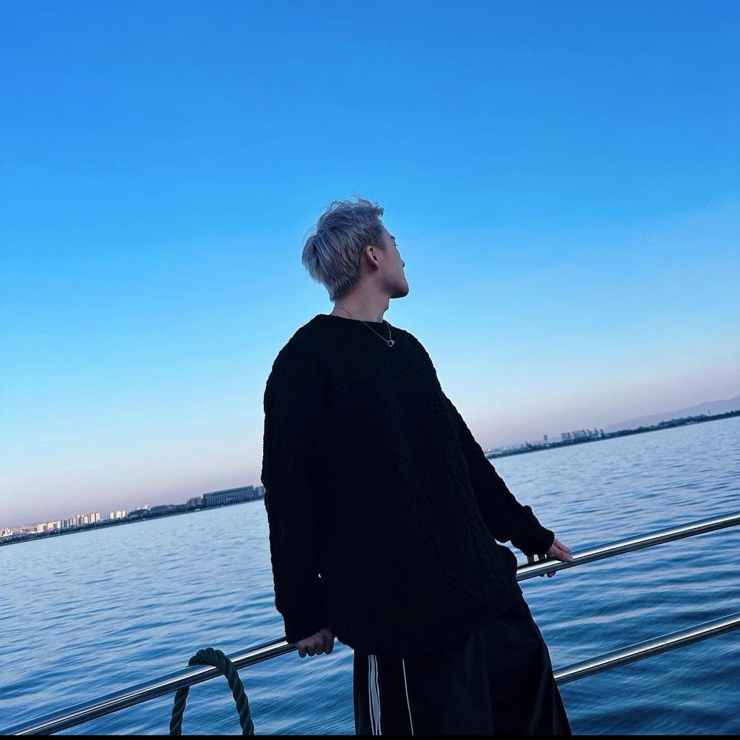 浬′ ᴸᵉᵉ