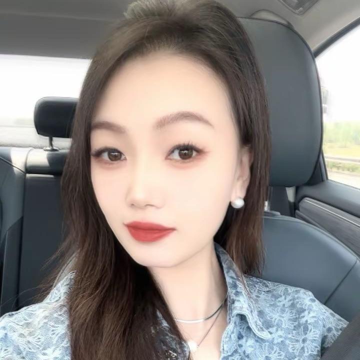 菲菲💃