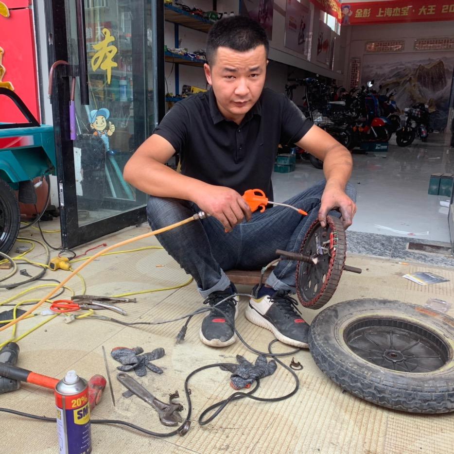 小王师傅 修车记