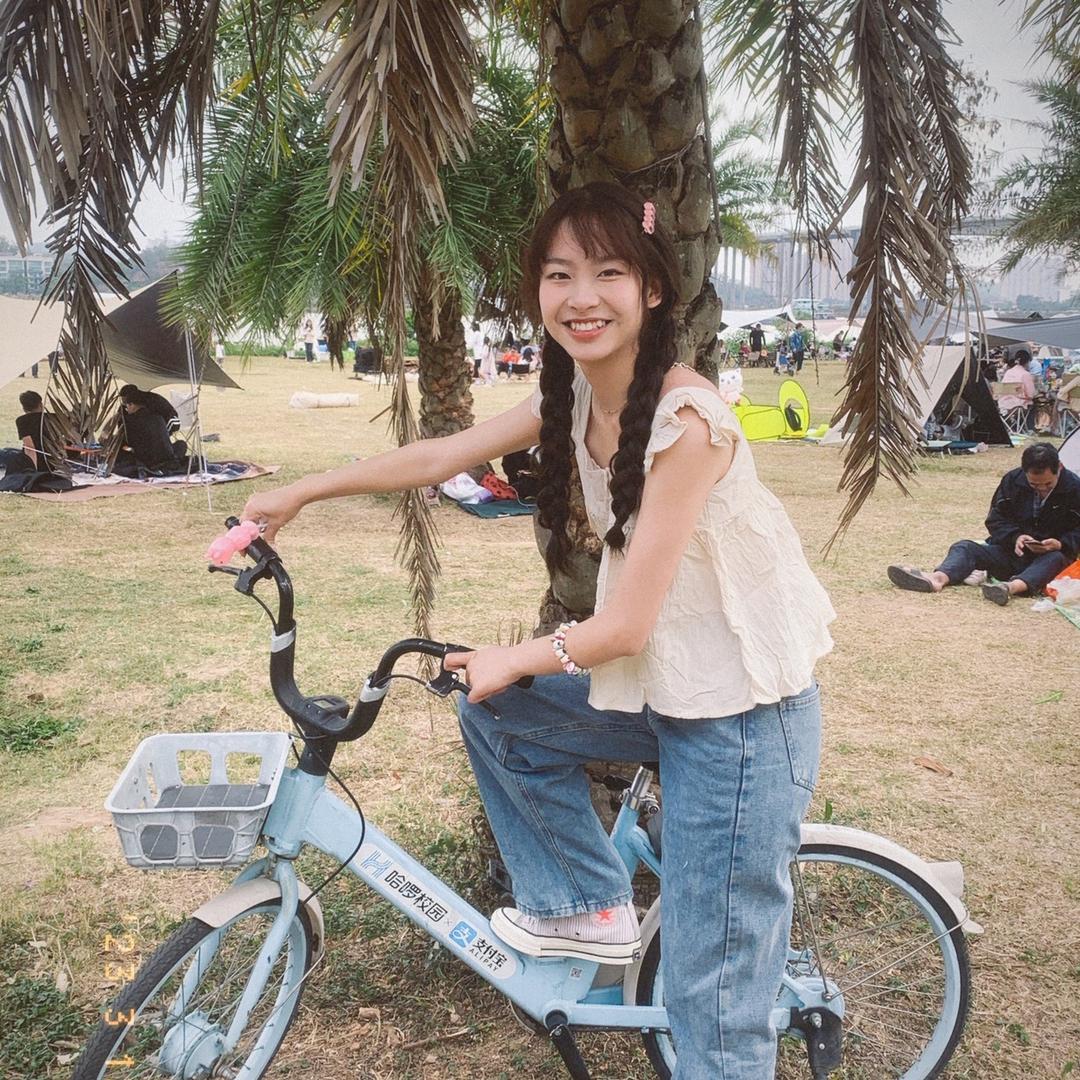 开心菠萝咪